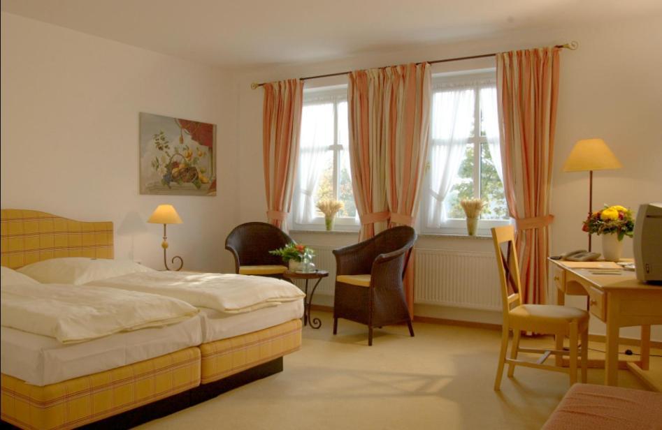 Hotel Bärenkrug Molfsee Zimmer foto